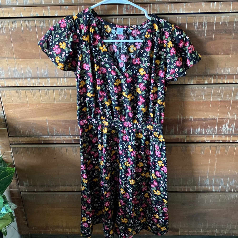 Floral dress size extra small